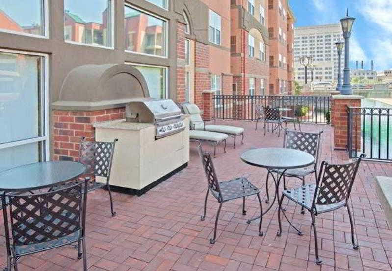 Residence Inn Indianapolis Downtown On The Canal Luaran gambar